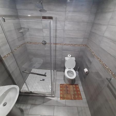 Lux Rooms On 37 Bloemfontein Dış mekan fotoğraf