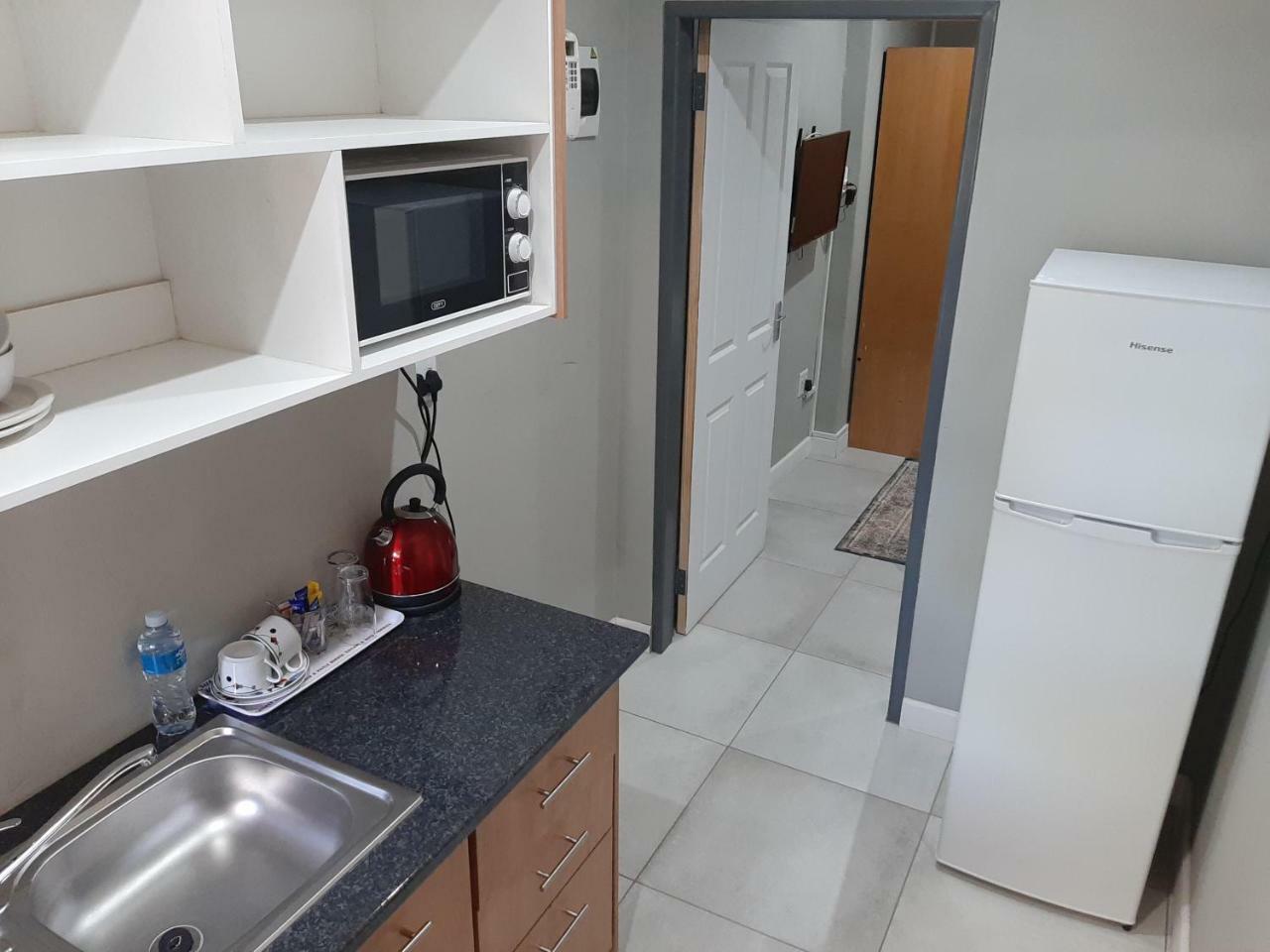 Lux Rooms On 37 Bloemfontein Dış mekan fotoğraf